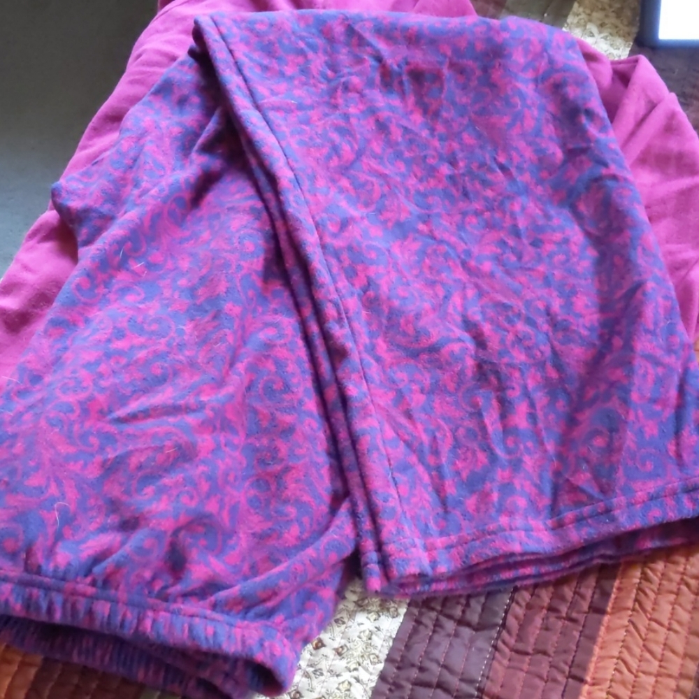 Ladies fleece 2pc pj set - Picture 6 of 6
